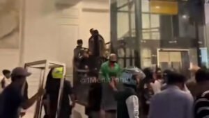 Setelah Sahroni, Giliran Rumah Eko Patrio Dijarah Massa